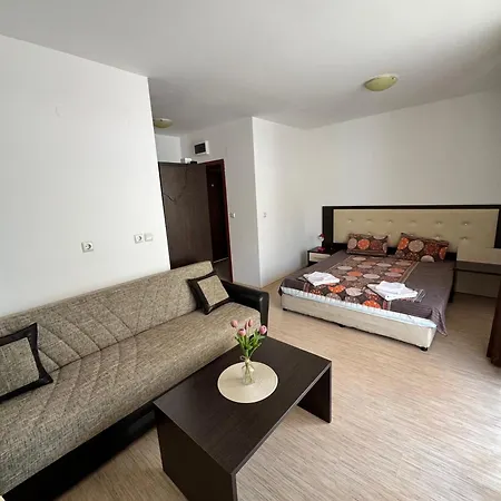 Guest house Kremena In Sv With Swimming Pool 4*