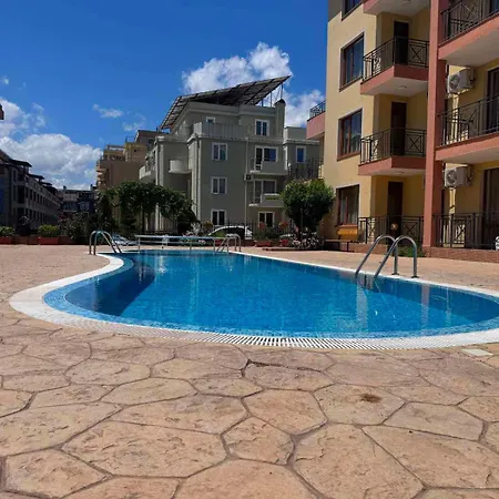 Guest house Kremena In Sv With Swimming Pool